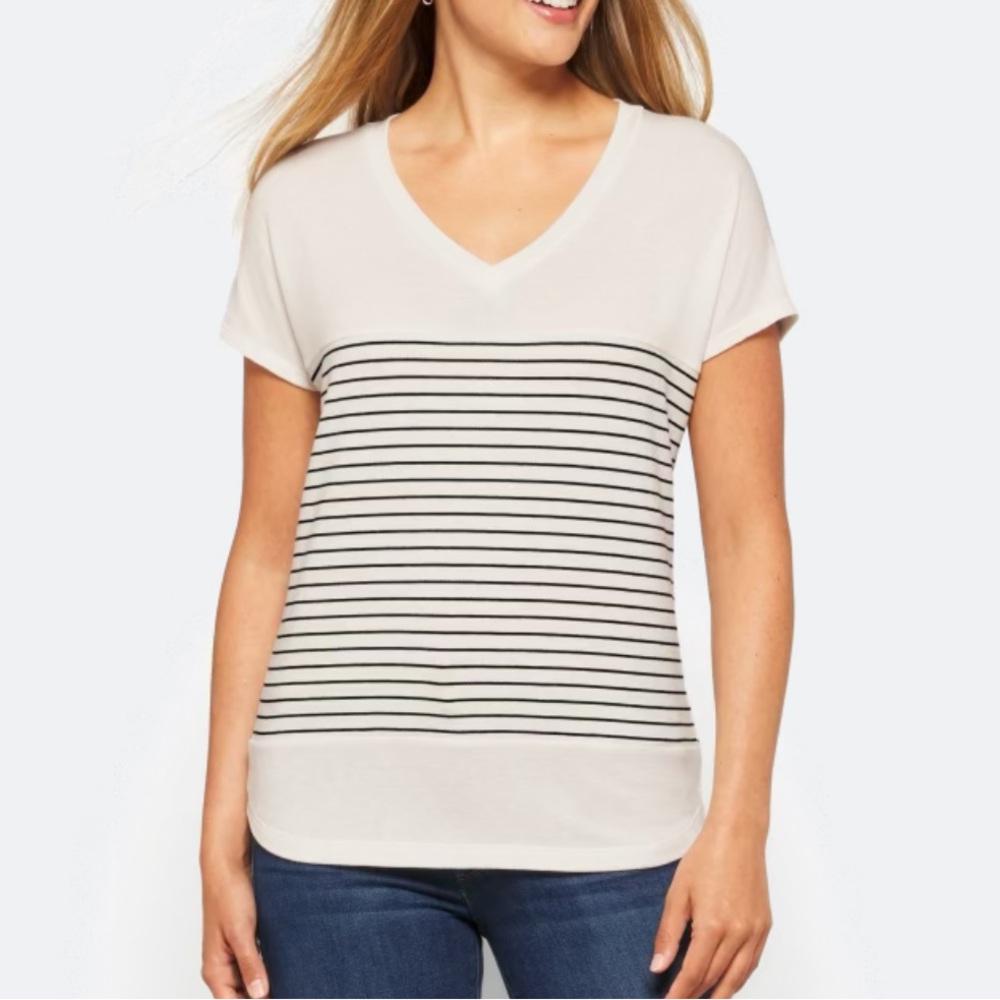 Pink Clover Fitted White and Black Short Sleeve T-Shirt
